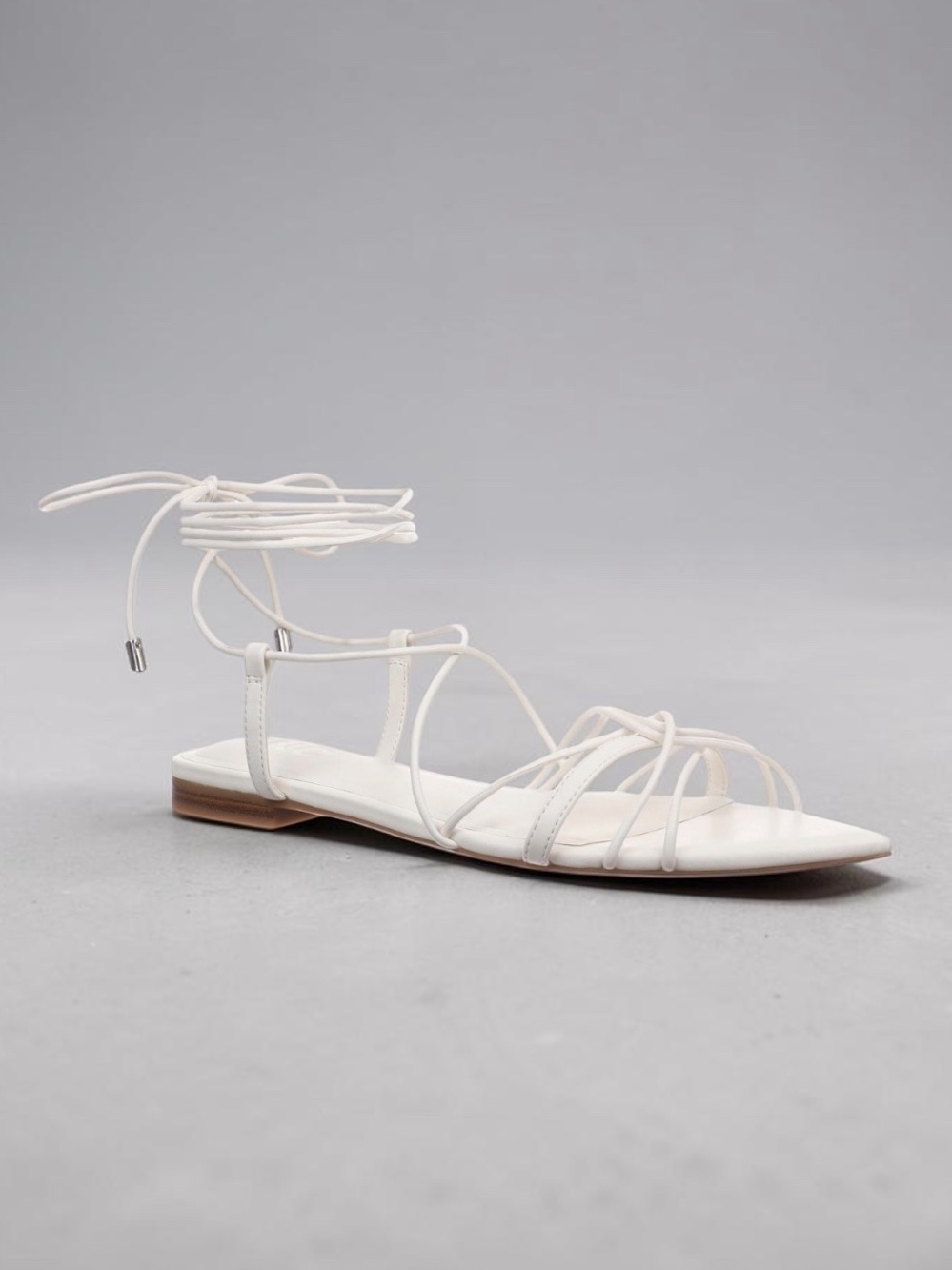INC International Concepts Kharmaa White Lace-Up Flat Sandals Size 8 New No Box
